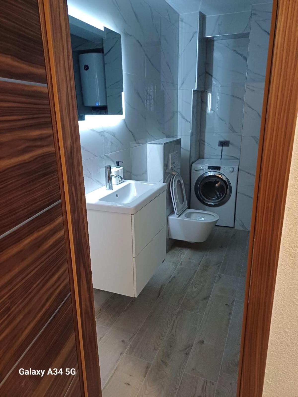 Apartmani Centar 塞尔瑟 外观 照片
